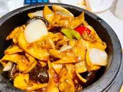 什锦菌菇煲-峨嵋酒家总店(车公庄店)