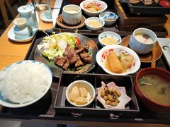 -味太助·银饭食堂(中华城店)