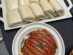 -艳阳天民俗村(公园路店)