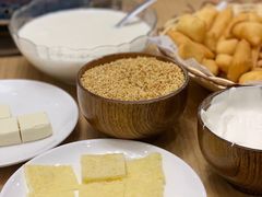 -哈啾嗨·蒙文化主题餐厅(京汉新城店)