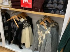 -优衣库(东莞汇一城店)
