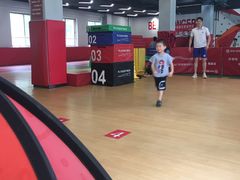 -悦动体能篮球羽毛球网球(三里河店)