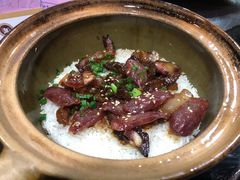 原件腊肉腊肠煲仔饭-红星光发煲仔饭(文海店)