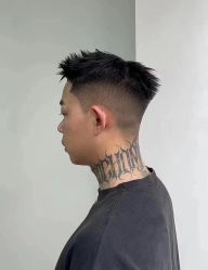 -尼特斯男士发型馆