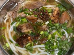 -张家羊肉汤粉店