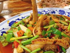 -九九牛肉馆(南山路店)