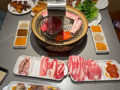 -山焱·炭火自助烤肉(周浦万达店)