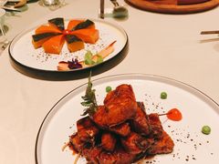 本帮熏鱼-蝶园·装修中(BFC外滩金融中心店)