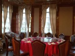 -半岛公馆(淞兴西路店)