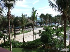 -三亚湾海居铂尔曼度假酒店