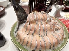 -红鼎豆捞·非遗鲍皇汤火锅(宝丰路店)
