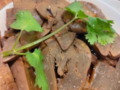 -唔止卤嘢·潮州菜(鹭江店)