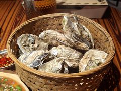 -蚝堡海鲜·威海菜·海肠捞饭·烧烤·亚洲吃蚝公司(幸福门店)