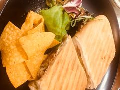 -HELLO 27 意面·沙拉·帕尼尼