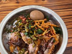 二两卤菜粉-老东江米粉