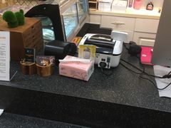 -宠小格时尚宠物生活馆(唐镇店)