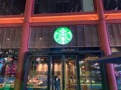 门面-星巴克(西安曲江银泰店)