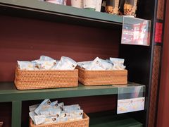 -茶理宜世(广州南站（站内）3楼B17检票口店)