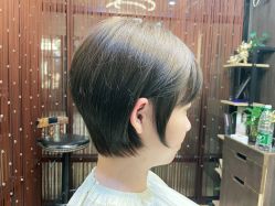 -首脑美发沙龙