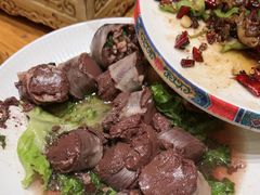 -一群羊手扒肉·火锅·早茶(远东公寓店)