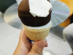 -DQ·蛋糕·冰淇淋(周浦万达店)
