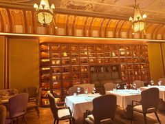 -波特曼西餐厅(中央大街店)