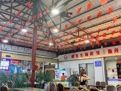 -潘先生平价海鲜城(神州半岛店)
