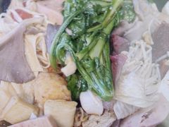 -万记麻辣烫国展总店