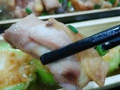 竹筒鸡枞菌蒸走地鸡-胡须哥网红竹筒菜