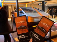 -TESLA 特斯拉(上海太古汇体验店)