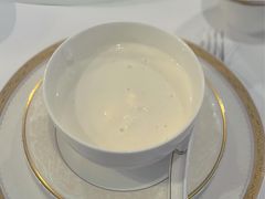 蛋白杏仁茶-唐阁(香港朗廷酒店)