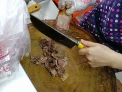 -恩燕北京烤鸭店(江苏路店)