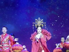 -金东尼人妖秀