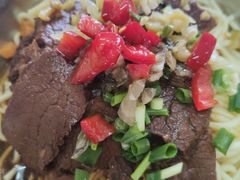 丽华招牌牛肉热干面-丽华早点(大成路店)