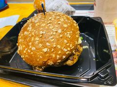 -The Habit Burger Grill 哈比特汉堡(爱琴海店)