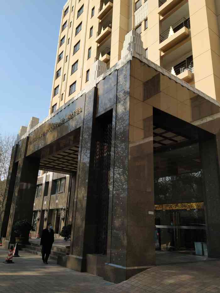 衡山宾馆lobby lounge61大堂吧-"朋友过生日,在那里办了好几桌.