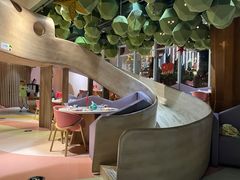 -水桶王国主题餐厅·聚会·生日派对·亲子活动·家庭套餐(亚龙湾希尔顿店)