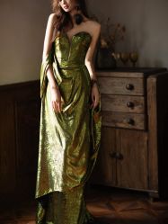 -艾米丽婚纱礼服