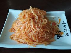 -服务大楼冷面(延大店)