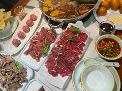 -乡土黄·鲜牛肉火锅·小龙虾(兴业街店)