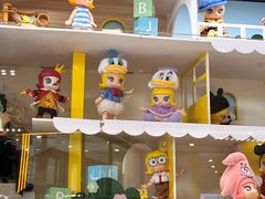 -泡泡玛特POPMART(黄岛新城吾悦店)