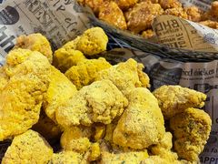 -BHC炸鸡(明洞总店)