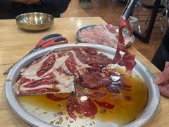 -牛信亭韩国料理·炭火烤肉(紫藤路店)