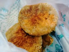 麻酱烧饼-护国寺小吃(新街口店)