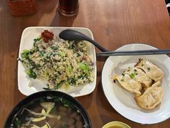 -舒蔡记生煎菜饭(云南中路店)