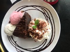 -莓园冰淇淋店
