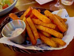 -鲨鱼美式餐厅酒吧Sharky