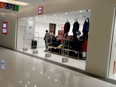 -优衣库(上海金桥国际商业广场店)