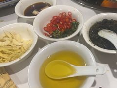 -颜氏双江清水鱼一养身火锅(磁器口店)