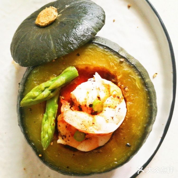 贝贝南瓜海鲜蒸饭